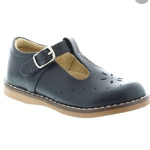 Footmates Sherry Shoe
Nantucket Navy